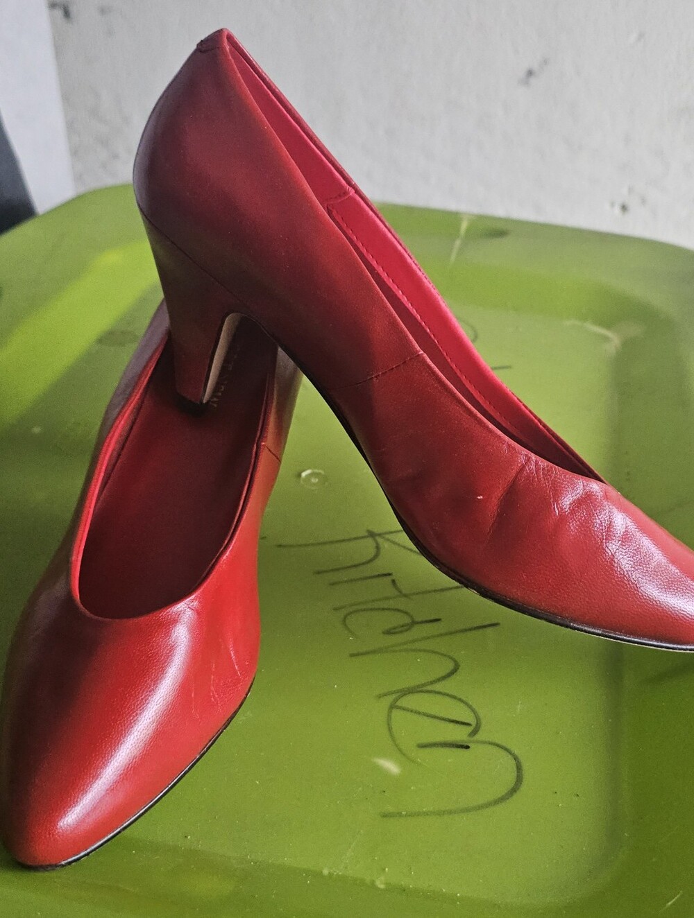 Classic Red Women's Pump - Elegant Mid Heel
